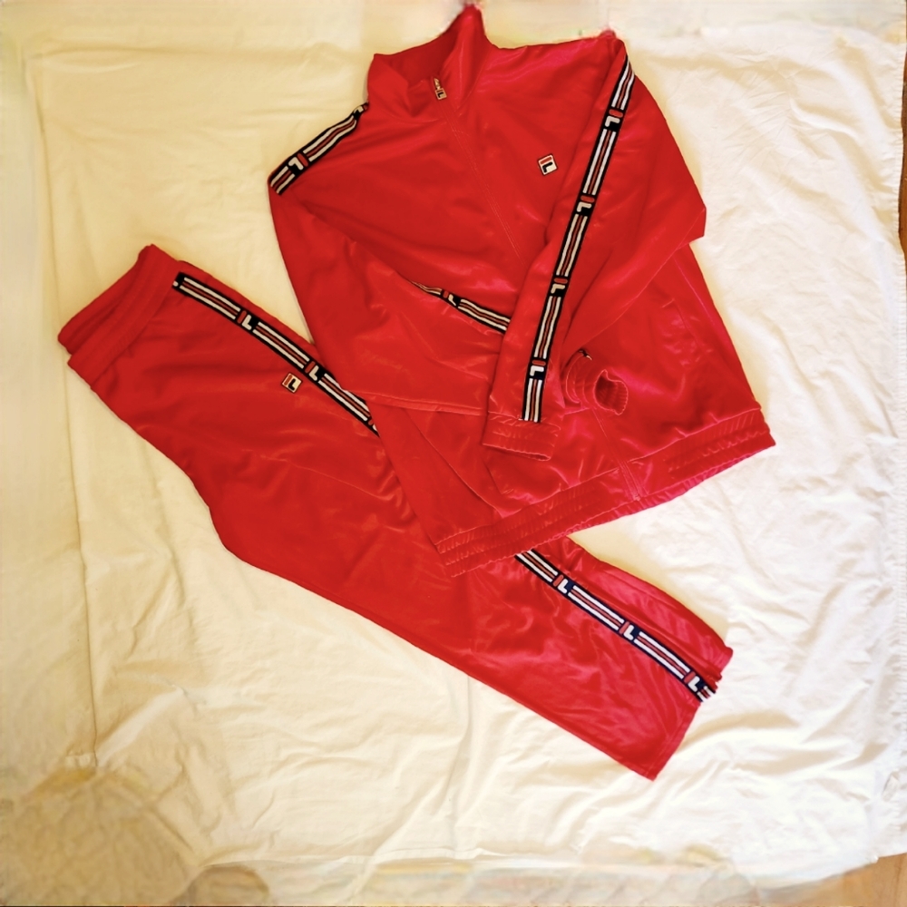 Fila sweatsuit/track gear 2XL all around